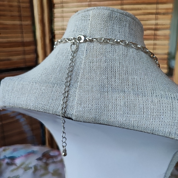 Triple Strand Shell Acrylic Plastic Beaded Vintage Necklace MOP Beachcore - Picture 4 of 10